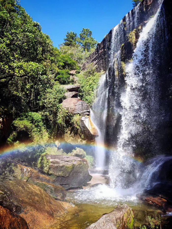 CACHOEIRA FENDA (1)