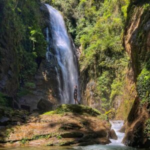 Vale das Ostras & Caverna do diabo